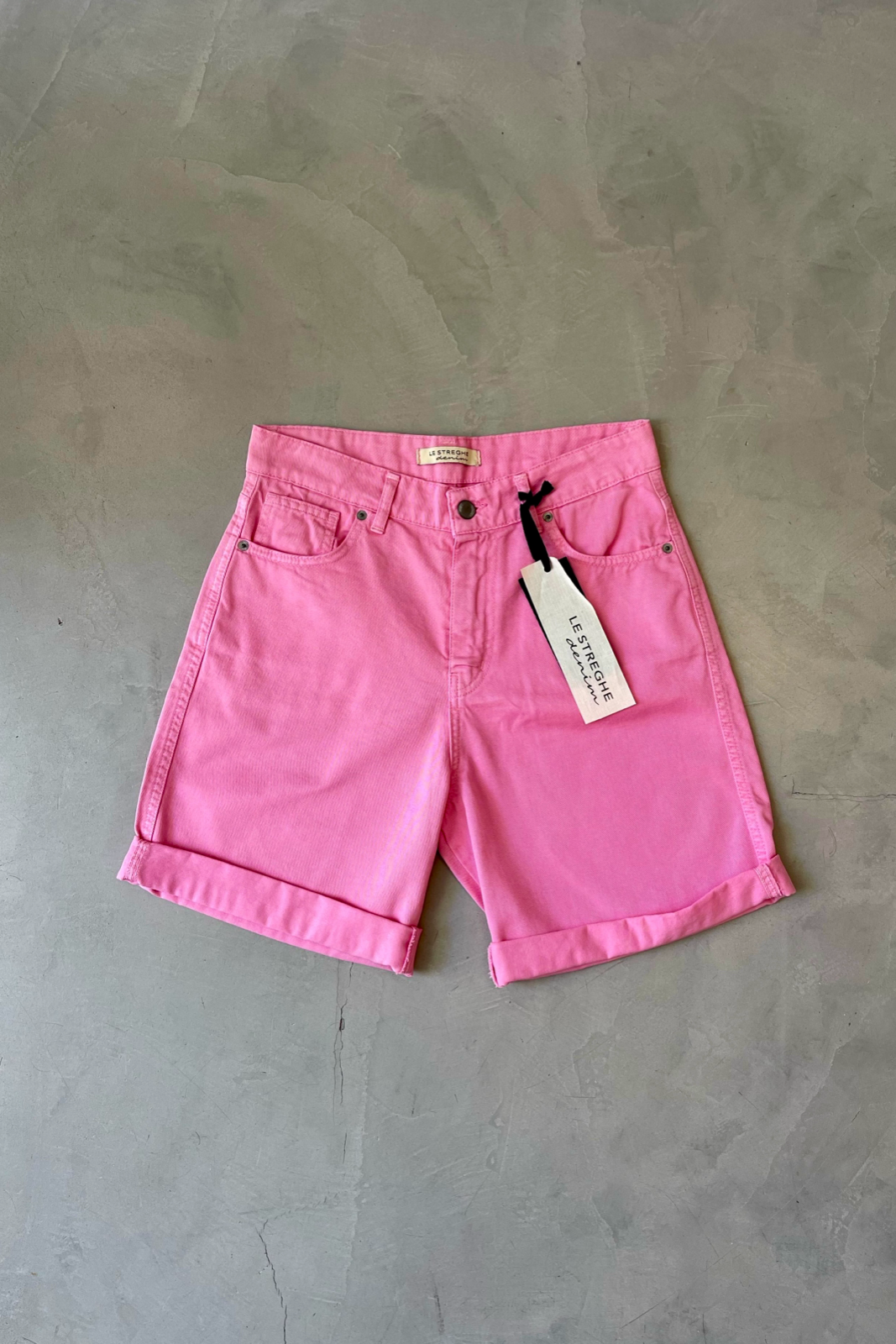 Folded Fitted Denim Shorts